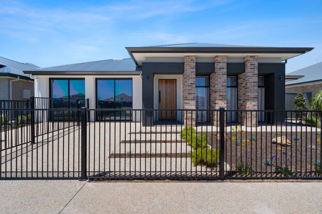 Carindale - Riverlea Park