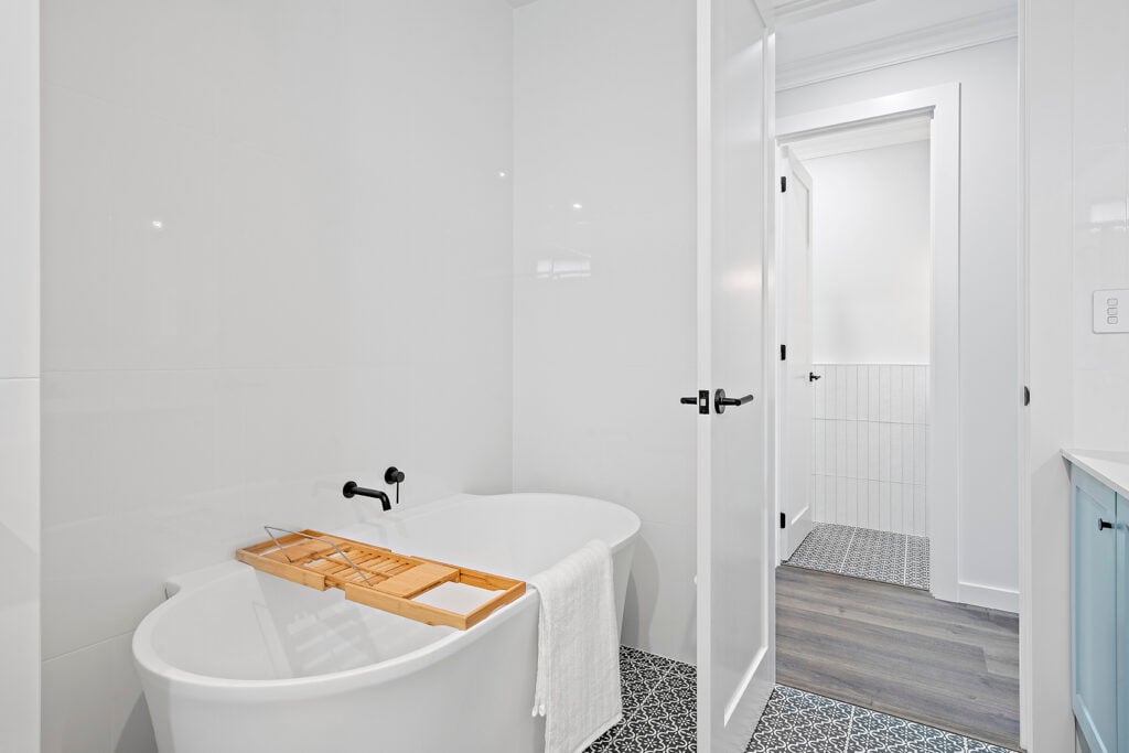 Mod. Auburn - Emerald Way, Mount Barker